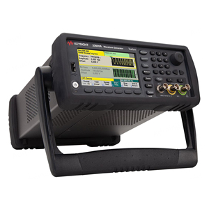 Generador de Forma de Onda Keysight 33621A de 120 MHz y 1 Canal - Product Image 3