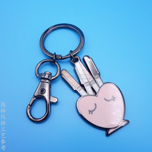 Llavero de metal con forma de corazón, color níquel negro, accesorio de joyería hecho a mano para regalo - Product Image 1