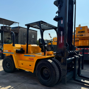 Montacargas Usado TCM FD160 de 16 Toneladas en Buenas Condiciones, de Alta Calidad, con Motor Diésel y Neumáticos Sólidos en Venta - Product Image 1