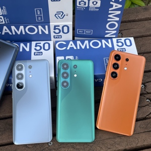 Nuevo TECHNO Camon 50 Pro 6.8" Android 16 8GB/12GB/256GB/512GB 6000mAh 49W Deca Core 5G MTK Dimensity AMOLED 144Hz Con Cable - Product Image 2