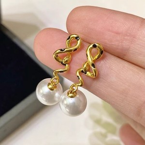 22453 Accesorios de Perlas DIY, Plata S925, Base para Pendientes, Diseño Serpiente Moteada, Joyería de Plata, Pendientes para Perlas de 9-13mm, Pendientes de Moda - Product Image 1