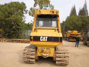 Бульдозер/Экскаватор <span class=keywords><strong>CAT</strong></span> D4G 2006 года, 8260 кг, мощность 60 кВт, объем отваловки 2 м³ - Product Image 5