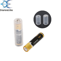 Promotionnel coloré AAA à AA taille Portable batterie sèche convertisseur de cellule en plastique adaptateur entretoise commutateur boîtier