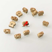 Lettres en laiton taille personnalisée chiffres en cuivre alphabet 3.5*5.5*6.8 polices de timbres chauds 2*3*15