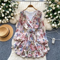 Gaun Chiffon Wanita Model Bungkus Bermotif Bunga Musim Gugur 2026, Kerah V, Dilengkapi Sabuk Gesper, Ruffle Bertingkat, Lengan Bishop, Gaya Resort, Girly