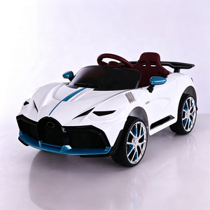 Modelo <span class=keywords><strong>de</strong></span> Auto a Escala 1:5 <span class=keywords><strong>de</strong></span> 4 Puertas, <span class=keywords><strong>de</strong></span> Metal Fundido a Presión, con Sonido, Luces y Función <span class=keywords><strong>de</strong></span> Retroceso, Ruedas Metálicas - Juguete Coleccionable - Product Image 4