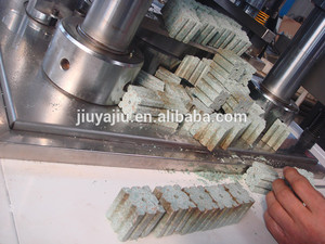 เครื่องอัดไฮดรอลิกแบบเซอร์โวสำหรับการขึ้นรูปบล็อกขี้ผึ้งแบบไร้<span class=keywords><strong>หนู</strong></span> เครื่องอัดแบบสี่เสาสามคานสำหรับการขึ้น<span class=keywords><strong>รูป</strong></span>บล็อกขี้ผึ้ง - Product Image 5