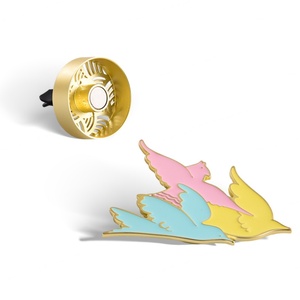 Difusor Metálico Decorativo Único con Diseño Irregular de Pájaro, Ambientador de Aire con Esmalte Suave - Product Image 6