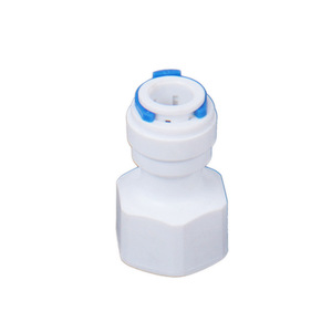 ข้อต่อเร็ว 2 ทาง วัสดุ POM เกลียวใน แบบตรง สำหรับชิ้นส่วนกรองน้ำในครัวเรือน - Product Image 1