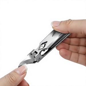 Cortaúñas de Acero Inoxidable con Apertura de Mandíbula Ancha y Cuchilla Curva, Herramienta de Manicura Portátil para Dedos de Manos y Pies - Product Image 4