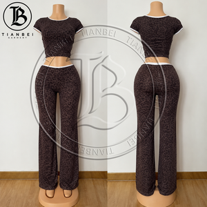 Set Loungewear da <span class=keywords><strong>Donna</strong></span> con Stampa <span class=keywords><strong>Leopardata</strong></span>, Adatto per Ragazze Alte, <span class=keywords><strong>Camicia</strong></span> a Maniche Corte con Pantaloni a Gamba Dritta, Set Casual in 2 Pezzi - Product Image 2