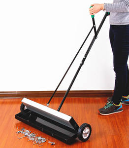 2026 Dailymag Vente directe usine Balai magnétique de sol et de voirie 18" 24" 36" <span class=keywords><strong>pour</strong></span> <span class=keywords><strong>ramasser</strong></span> les <span class=keywords><strong>clous</strong></span> - Product Image 6