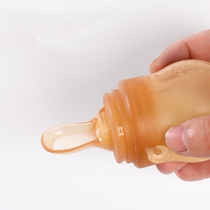 Botella de comida para bebés, 3 en 1, dispensador de alimentos de silicona, alimentador exprimidor, botella de leche multifuncional para bebés, botellas de destete - Product Image 3