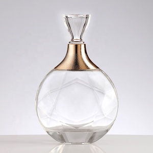 Biểu Tượng Tùy Chỉnh Cá Nhân 750Ml Thủy Tinh Whiskey Rượu Decanter Rượu Vodka Tinh Thần Whisky Vodka Chai Thủy Tinh - Product Image 4