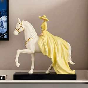 Sculpture en résine de princesse équestre de luxe pour décoration d'art, idéale pour le salon ou le meuble TV, disponible en dropshipping sur Shopify. - Product Image 3