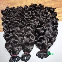Grossiste en dropshipping de mèches de cheveux bouclés birmans à cuticules alignées, mèches de cheveux bruts à tisser et extensions de cheveux bruts lisses