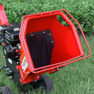 Trituratore di Legno 15HP a Benzina, Cippatrice Super Veloce con Alimentazione Automatica - Product Image 5