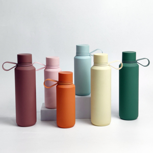 Bouteille d'eau sport isotherme à double paroi en acier inoxydable de haute qualité, 12oz/20oz, avec revêtement en caoutchouc et ouverture étroite - Product Image 1