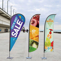 Kit promotionnel personnalisé de mât de drapeau de plume avec des bannières de larme de piquet de sol pour des événements extérieurs et des drapeaux de plage
