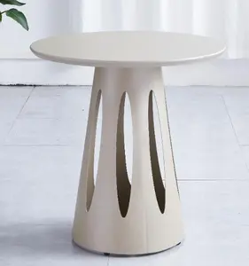 Tavolini da caffè laterali piccoli in metallo da fattoria tavolo rotondo da esterno per sedie