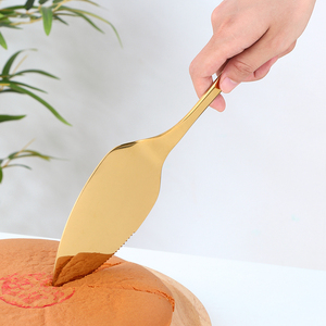 ชุดตัด<span class=keywords><strong>เค้ก</strong></span>สแตนเลส ชุดมีดตัดพิซซ่าและ<span class=keywords><strong>เค้ก</strong></span> ชุดมีดและที่ตักเค้กงานแต่งงาน ชุดช้อนส้อมสีทอง - Product Image 6