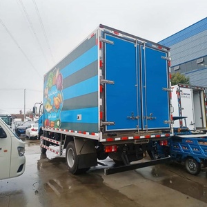Sinotruk Howo 4*2 Refrigeration Units Factory Price for Sale Food 4x2 Refrigerator Trucks - Product Image 5