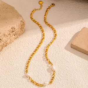Collar de <span class=keywords><strong>cadena</strong></span> <span class=keywords><strong>cubana</strong></span> chapado <span class=keywords><strong>en</strong></span> <span class=keywords><strong>oro</strong></span> de lujo ligero francés, versátil y apilable, para mujer, de acero inoxidable - Product Image 3
