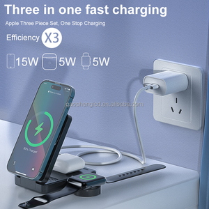 2025 3 en 1 Station de charge sans fil 15w 3 en 1 Cube pliable rotatif <span class=keywords><strong>chargeur</strong></span> sans fil support de charge magnétique pour iPhone - Product Image 2