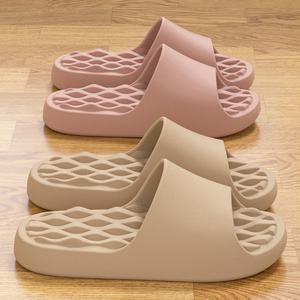 Pantuflas de Interior Multifuncionales Ligeras, Antideslizantes, Antiolor y Acolchadas, Chanclas para Todas las Temporadas - Product Image 1