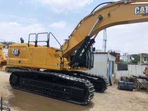 Excavatrice hydraulique sur chenilles Hitachi Caterpillar 350 d'occasion, 50 tonnes, avec moteur et pompe/vanne Nissan, pour travaux miniers et de construction - Product Image 2