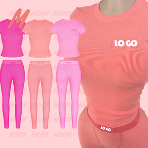 Bán Buôn Biểu Tượng Tùy Chỉnh Bông Gân Đan Của Phụ Nữ Hai Mảnh Đặt Xà Cạp Và Ngắn Tay Áo Hàng Đầu Loungewear Giản Dị Bộ Mùa Xuân 2025 - Product Image 1