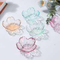 Plat à sauce en verre rose style japonais, fait main, finition martelée, motif fleur de cerisier, petit plat à vinaigre