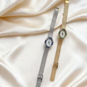 Montre à quartz élégante et personnalisée pour femme avec bracelet en métal tendance pour le quotidien professionnel - Product Image 1