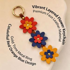 Creative PU Leather Flower-shaped Bag Accessory Pendant Fashionable Car Keychain <b>Cute</b> <b>Keyring</b> Bag Charm for Women Girls - Product Image 1