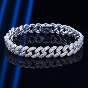 Bracelet cubain tendance en argent et moissanite, très demandé, bijoux de luxe unisexe pour usage quotidien, cadeau de fête, disponible, prix export - Product Image 1