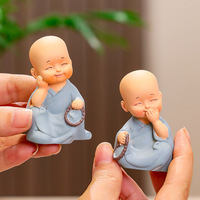 Figurine de petit moine de style zen en résine, plateau de table à thé, décoration de bureau, adorable ornement de jeune novice, style chinois, pour usage intérieur