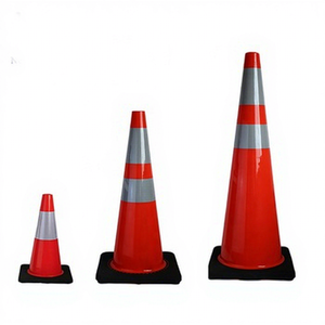 Coni Stradali Pieghevoli in Plastica da 28 Pollici con Manicotto LED Arancione in Gomma PE PVC per Sicurezza Stradale - Product Image 1