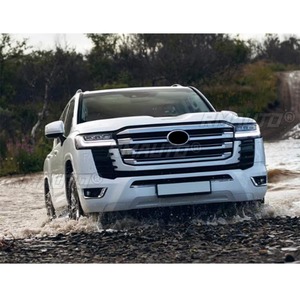 Parrilla Delantera y Alerón Trasero para Toyota Land Cruiser LC200 2016-2021, Kit de Carrocería, Accesorios para Auto - Product Image 3