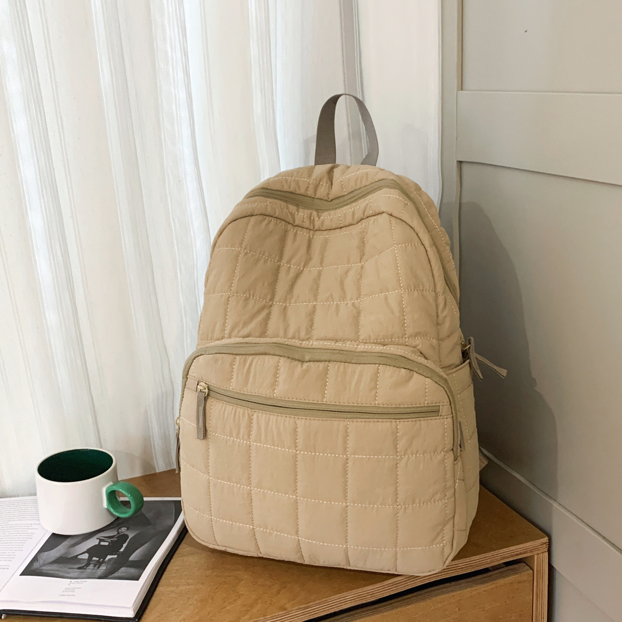 Khaki color