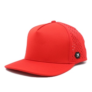 Casquettes de baseball personnalisées de haute qualité, découpées au laser, respirantes, avec boucle en plastique réglable - Product Image 5