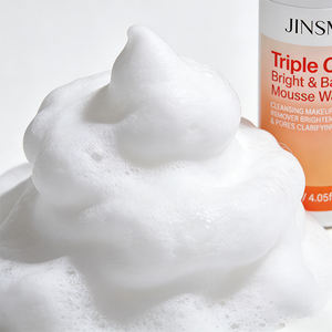 Limpiador Facial en Crema con Vitamina C y Niacinamida de Marca Privada 120ml, Limpieza Profunda, Antioxidante y Exfoliante - Product Image 5