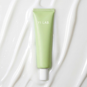 ครีมกันแดดเนื้อบางเบา ไม่เหนียวเหนอะหนะ กันน้ำ ต่อต้านริ้วรอย ช่วยให้ผิวขาวกระจ่างใส พร้อมบำรุงผิว SPF50+ สำหรับใช้เป็นเบสเมคอัพและไพรเมอร์ - Product Image 5