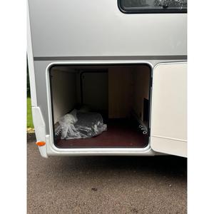 Camping-car Sunlight I69L Adventure Edition, transmission automatique premium, carrosserie en aluminium, gris, capacité 4-6 personnes, 140 ch - Product Image 2