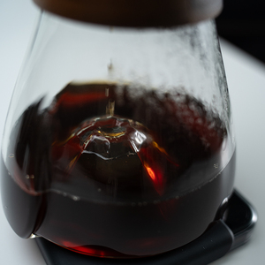 Cafetera de Vidrio Borosilicato de Lujo con Base de Madera y Diseño de Volcán, Juego de Cafetera para Verter - Product Image 6