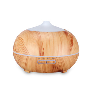 Difusor de Aromaterapia Clásico con Acabado de Madera, Humidificador Ultrasónico de 400 ml, Funcionamiento Silencioso, Alimentación por USB, para Uso Doméstico - Product Image 1