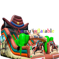 Toboggan gonflable sur le thème du Far West, toboggan commercial en PVC pour l'extérieur, aire de jeux gonflable western avec décorations de cactus
