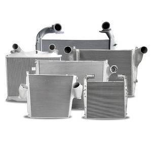 Radiateur pour camion Iveco 500348264, refroidisseur intermédiaire pour un refroidissement efficace - Product Image 1