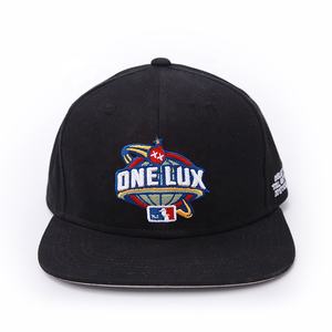 卸売カスタマイズ可能な刺繍ブランドスナップバック野球帽<span class=keywords><strong>5</strong></span>パネル6パネルブランク帽子男性用女性用防水 - Product Image 1