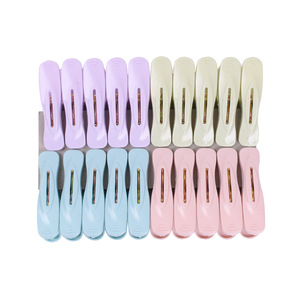 Pinzas de ropa pequeñas de plástico, colores variados, paquete de 20, duraderas, para toallas, ropa, calcetines, ropa interior, edredones - Product Image 5