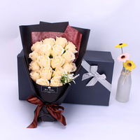 Buket bunga buatan indah sabun mawar multiwarna dengan kotak kemasan hadiah Hari Ibu Hari Valentine
